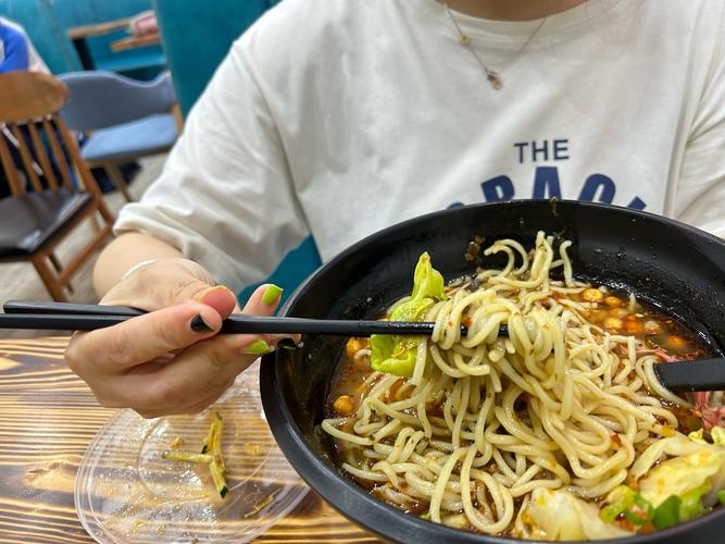 吃1碗面被罚3000元,吃一碗面